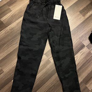 LULULEMON STRETCH HIGH-RISE 7/8 PANT